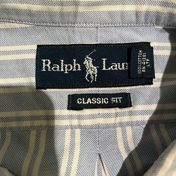 Ralph Lauren button up // beautiful condition - Picture 4 of 5